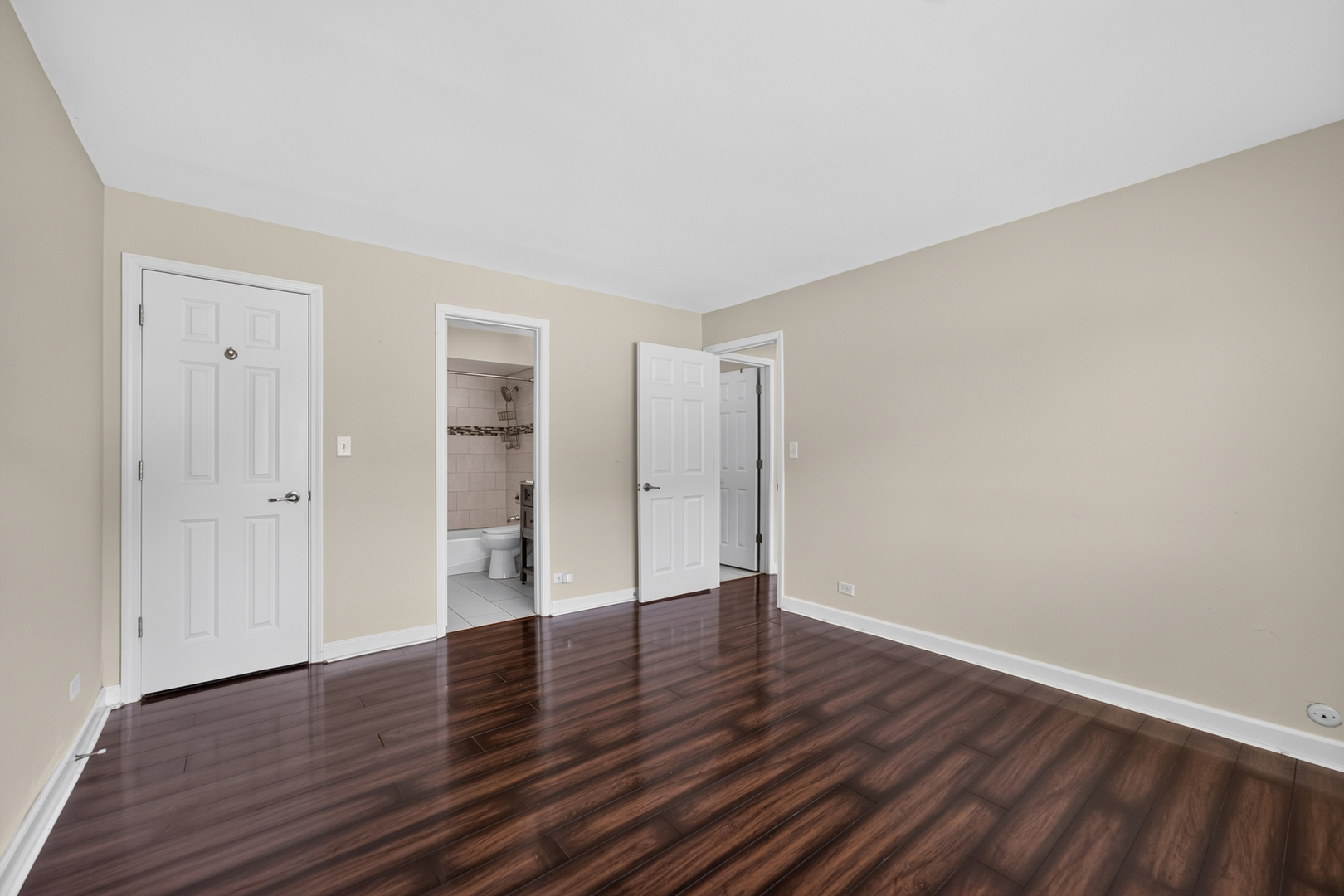 670 Pinecrest Drive Unit: 101