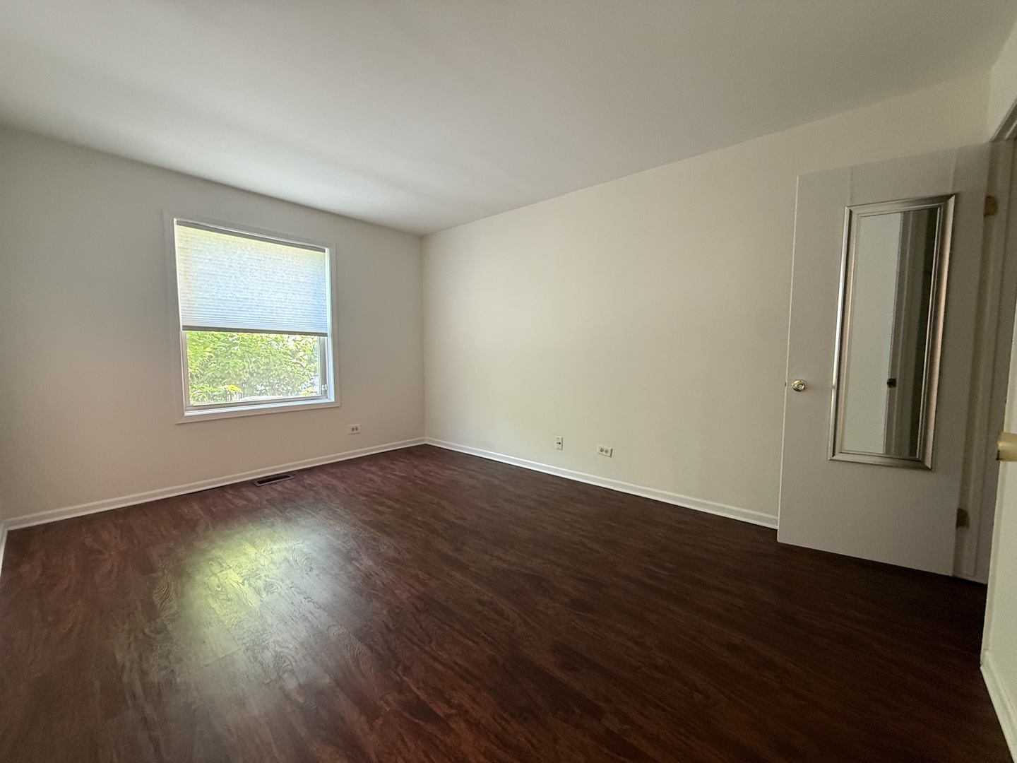 1581 Raymond Drive Unit: 103