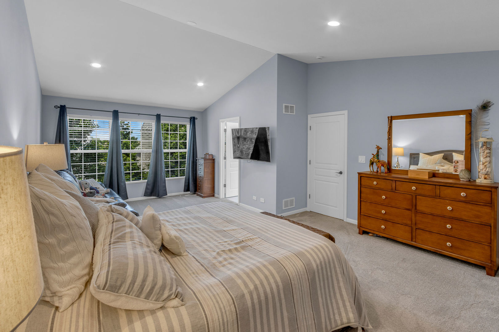 3109 Drury Lane