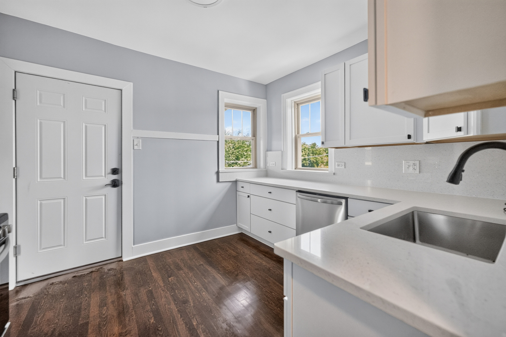 1101 S OAK PARK Avenue Unit: 3