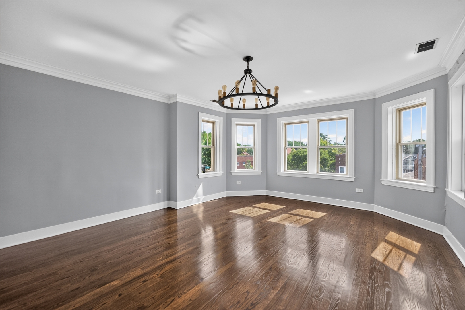 1101 S OAK PARK Avenue Unit: 3