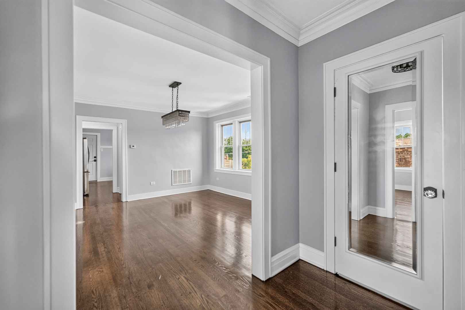 1101 S OAK PARK Avenue Unit: 3