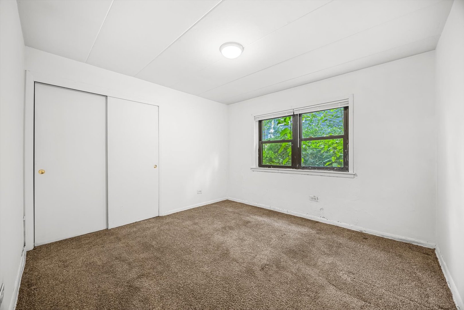 109 S Elmwood Avenue Unit: 2