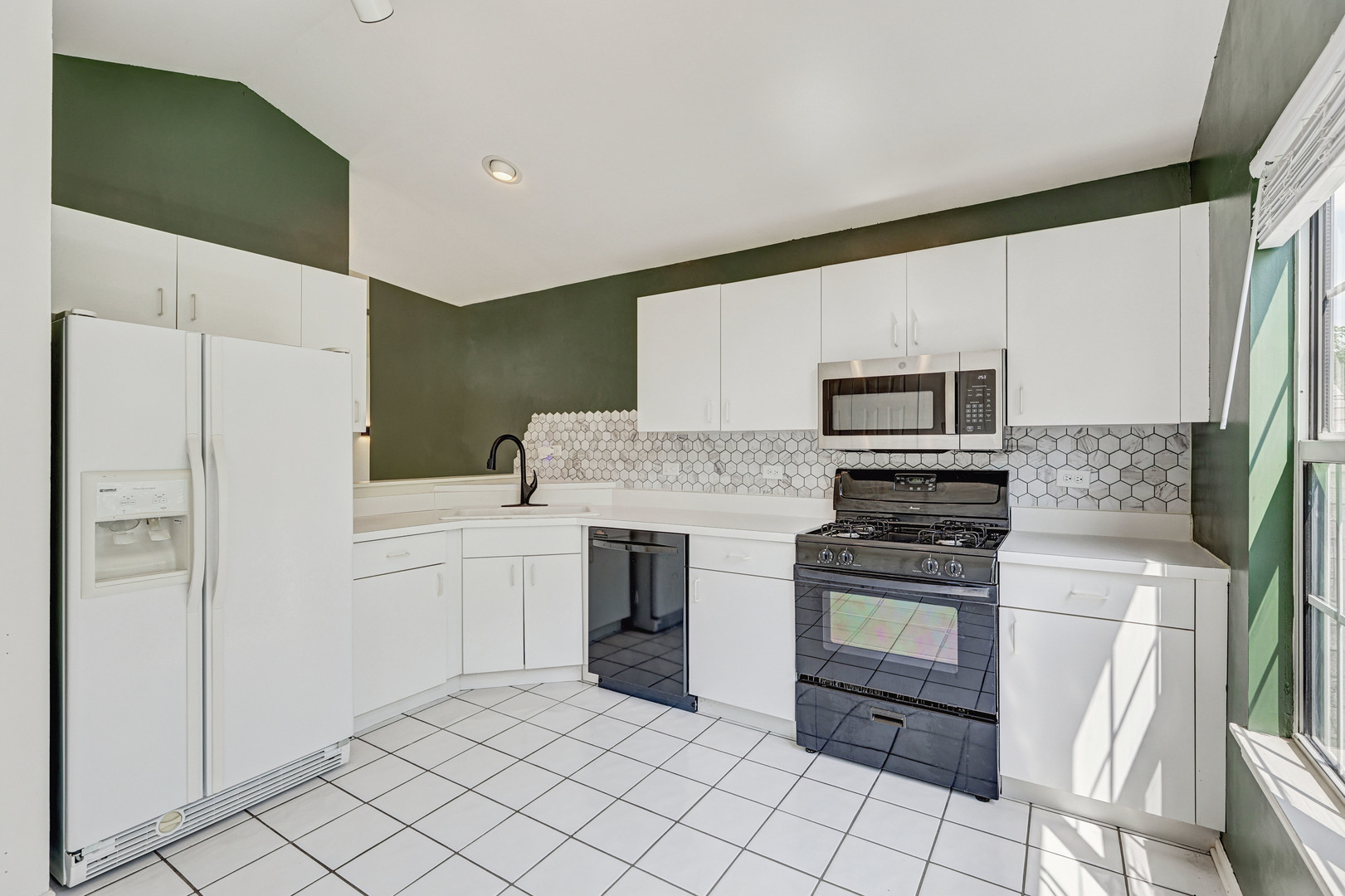 376 Ashford Circle Unit: 3