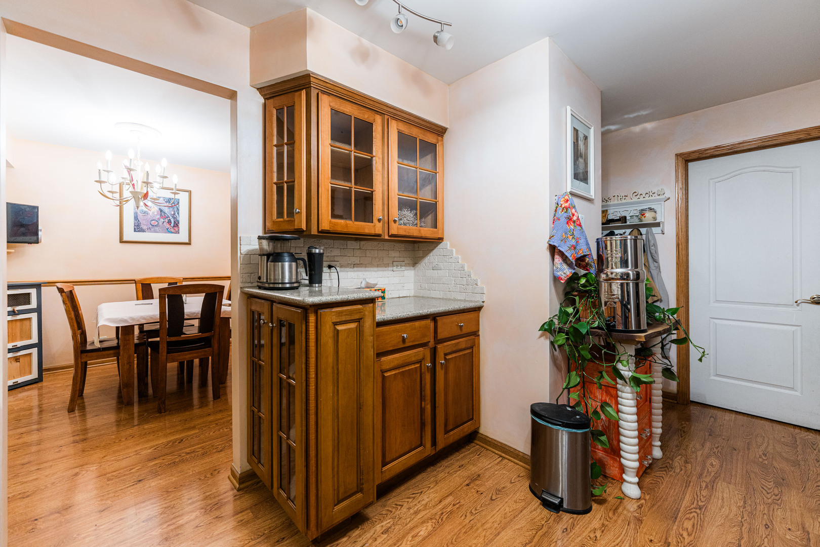 337 KRESSWOOD Drive