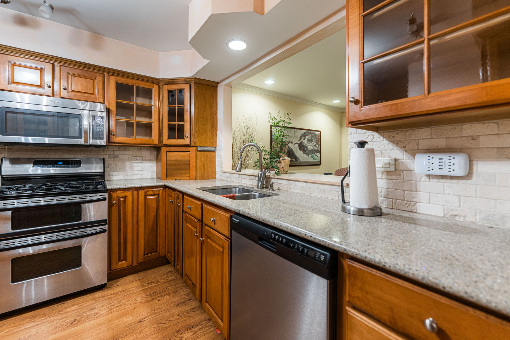 337 KRESSWOOD Drive