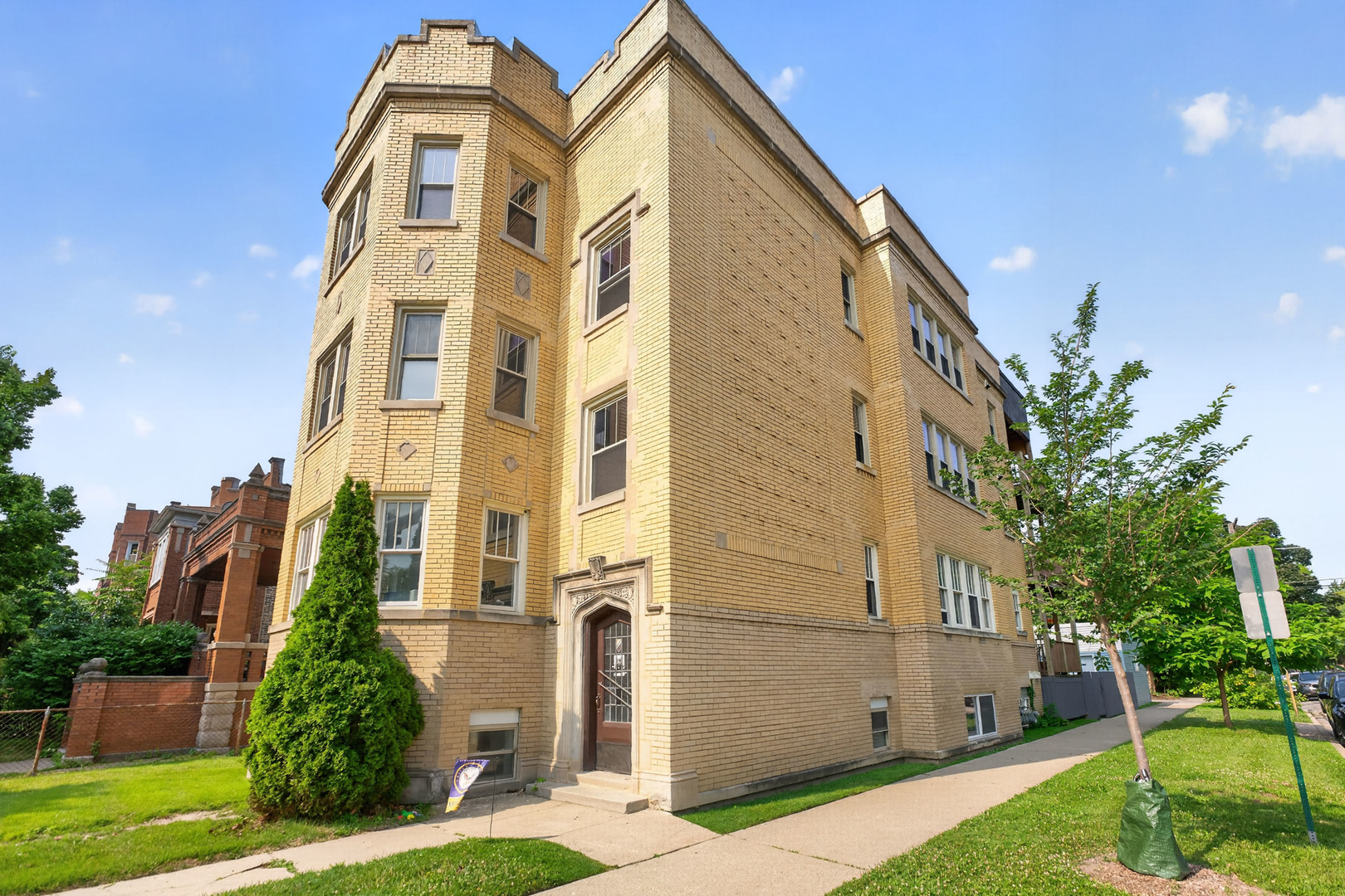 1101 S OAK PARK Avenue Unit: 2