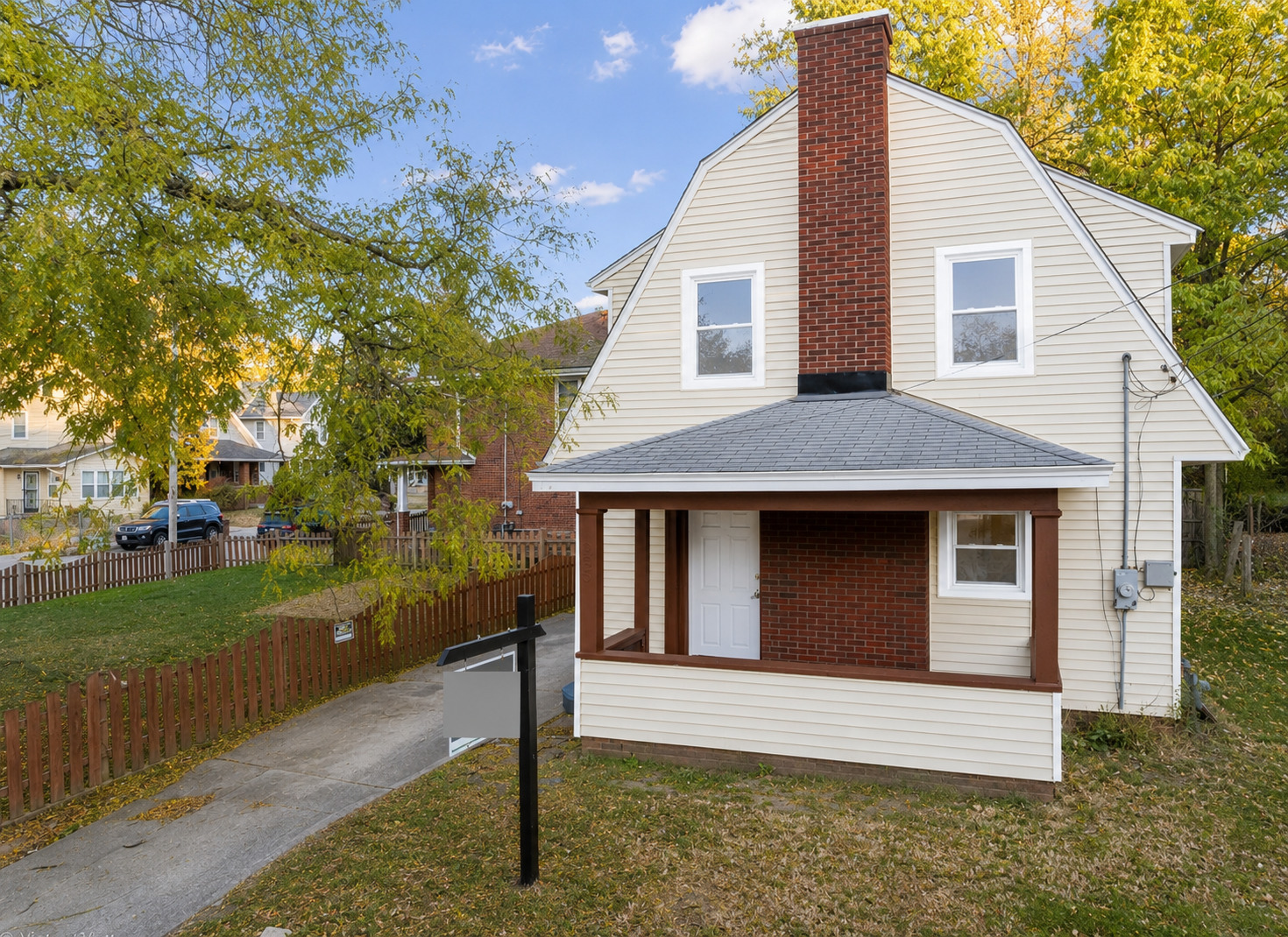 233 Oakwood Avenue