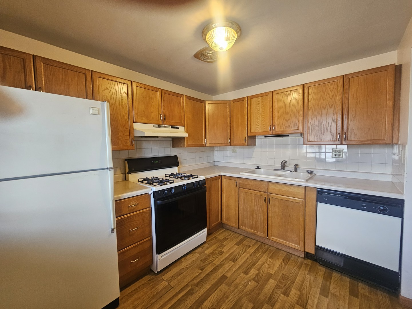 1037 Quanset Court Unit: 1037