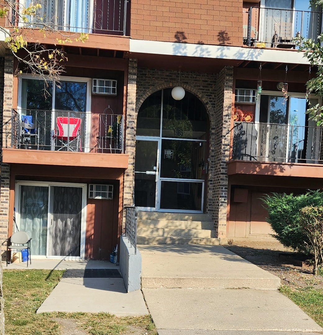 1085 Knoll Lane Unit: 207