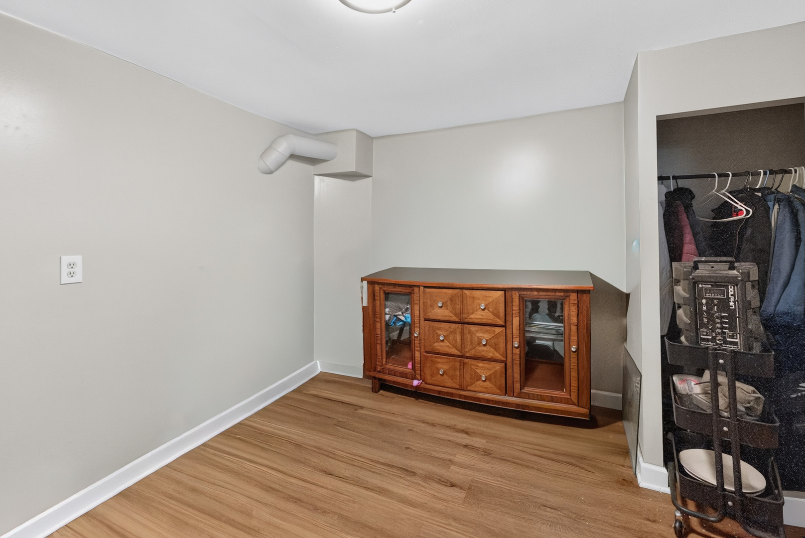 5115 W 63RD Place