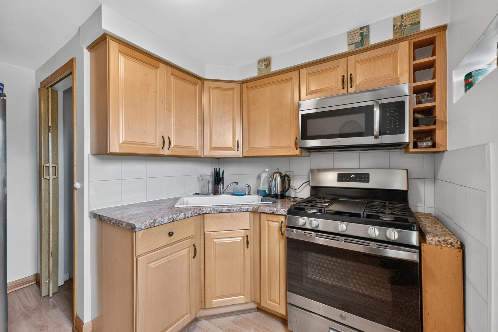 5115 W 63RD Place