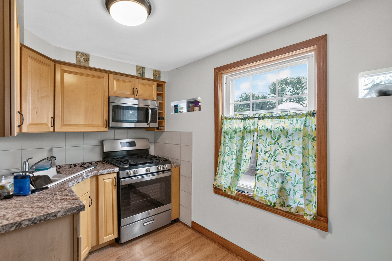 5115 W 63RD Place
