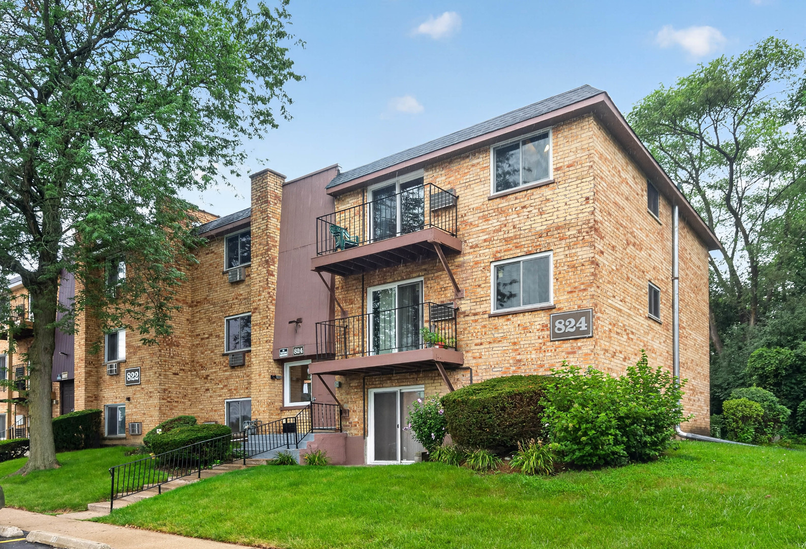 824 W College Boulevard Unit: 201