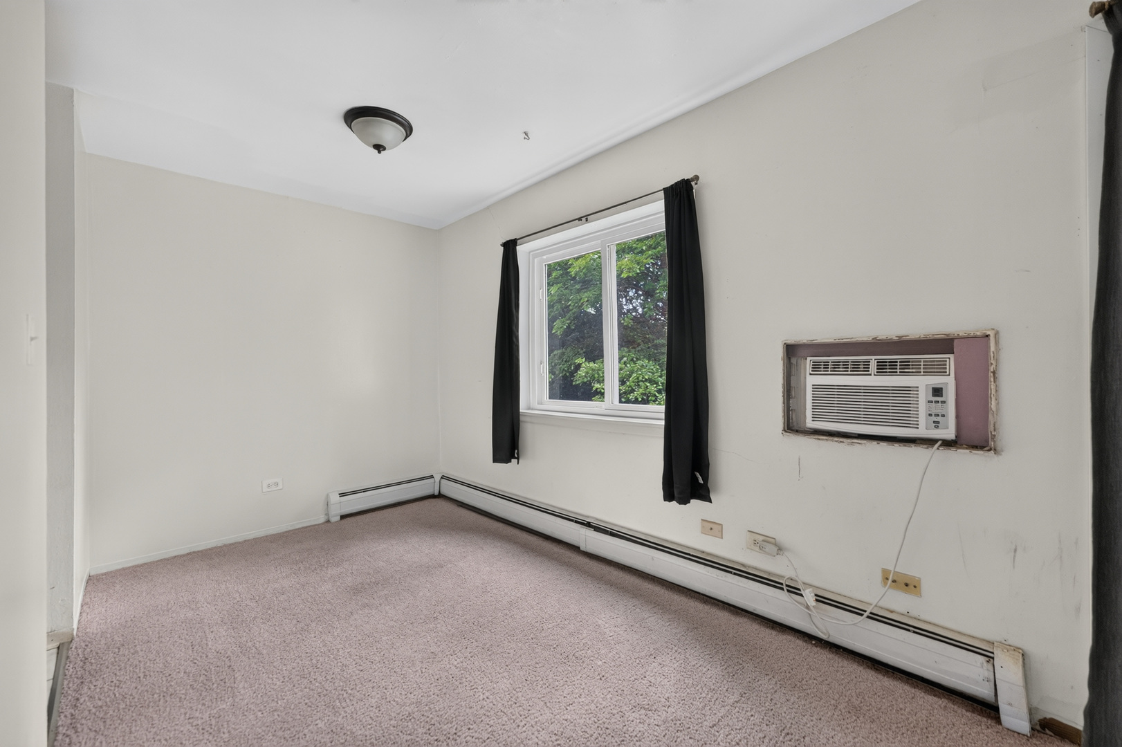 824 W College Boulevard Unit: 201