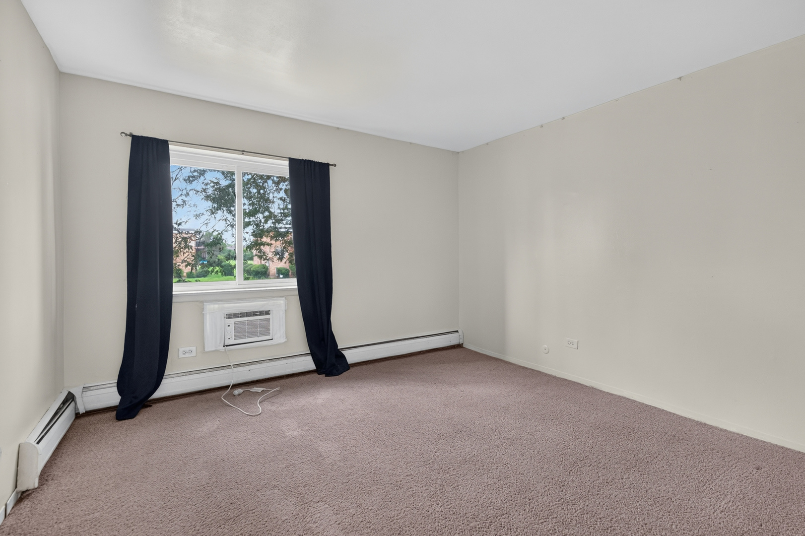 824 W College Boulevard Unit: 201