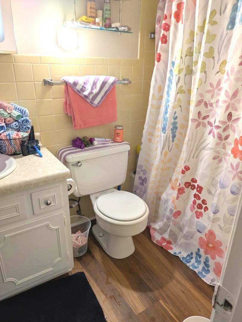 5540 WALNUT Avenue Unit: 23AA