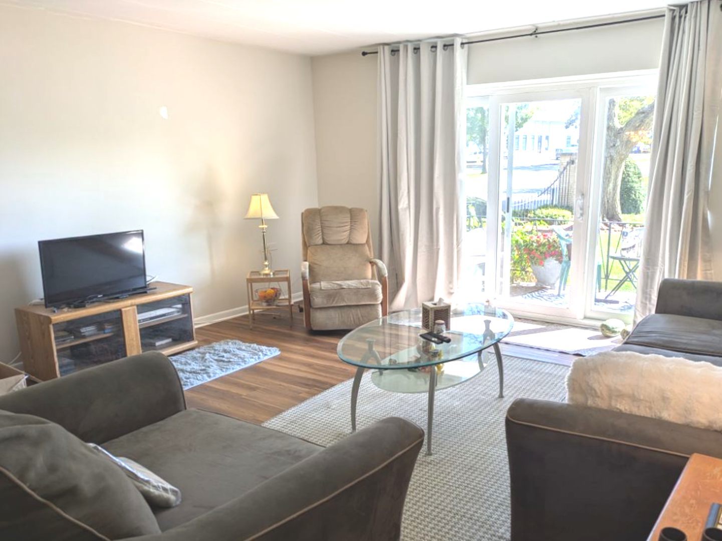5540 WALNUT Avenue Unit: 23AA