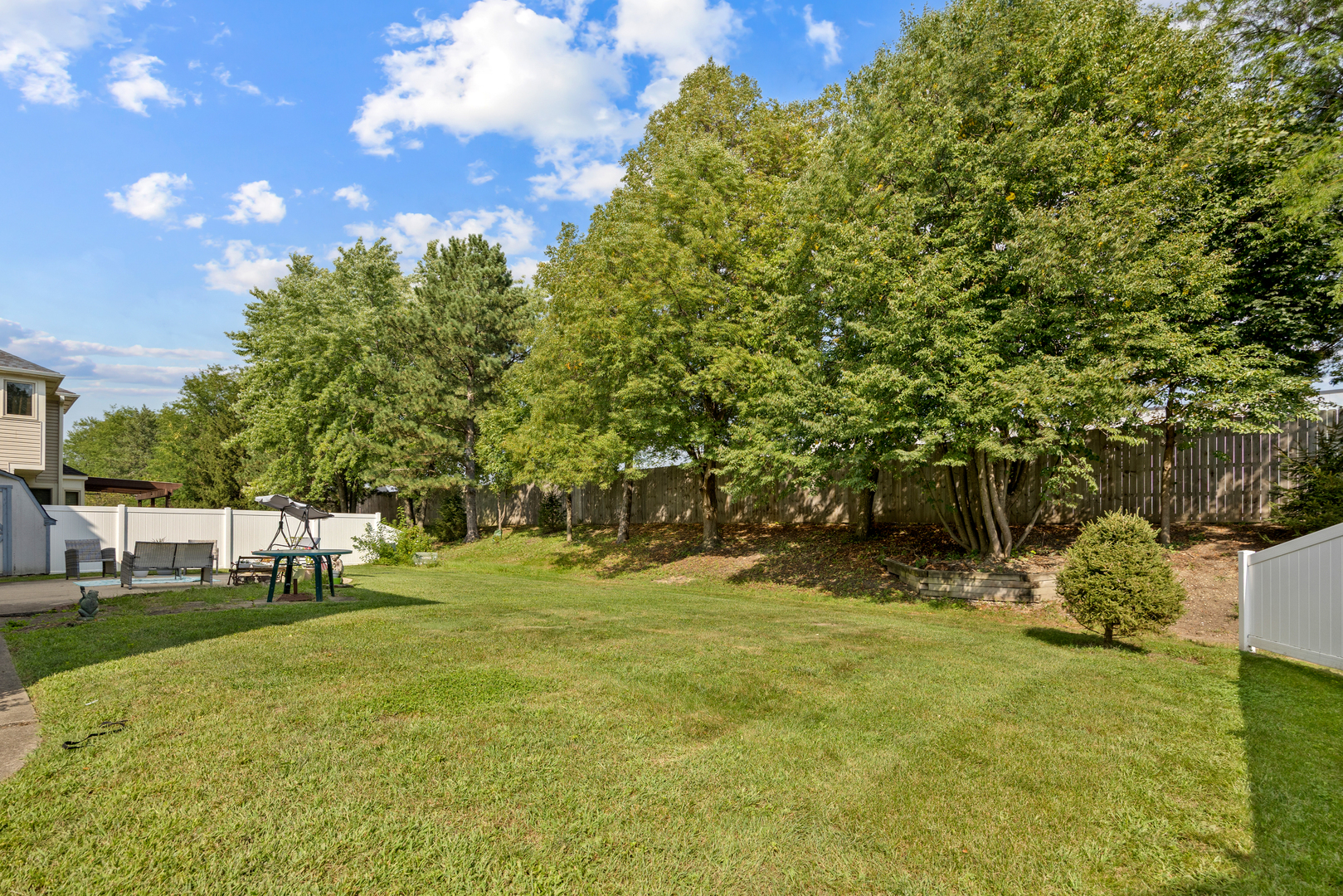 565 Rutgers Lane