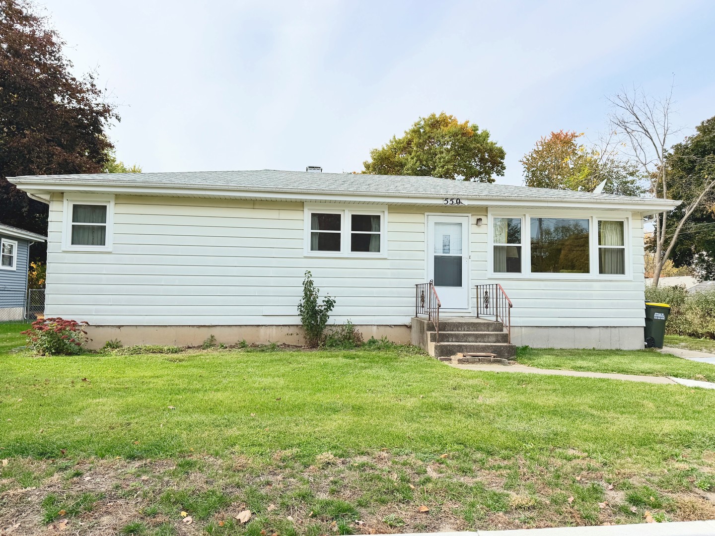 550 Elm Street