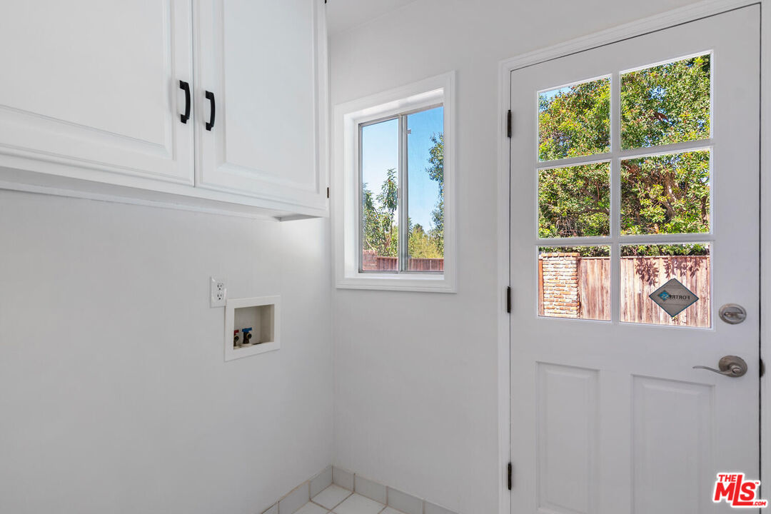 11555 Duque Dr