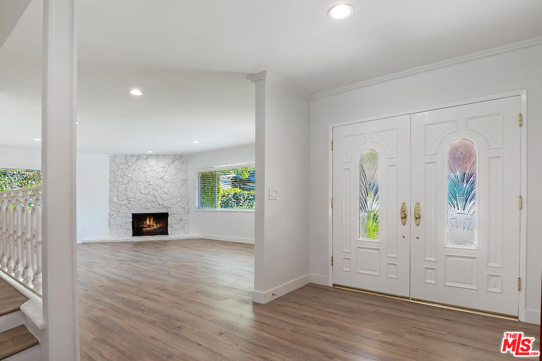 11555 Duque Dr