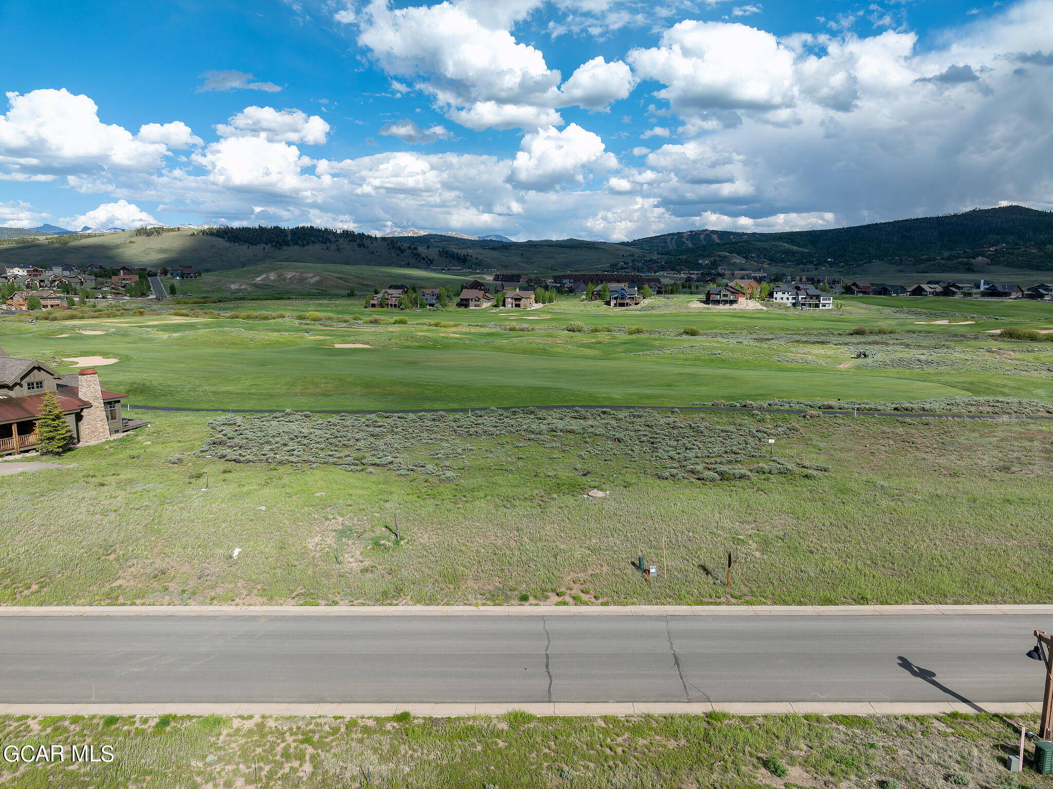 1521 Wildhorse Drive