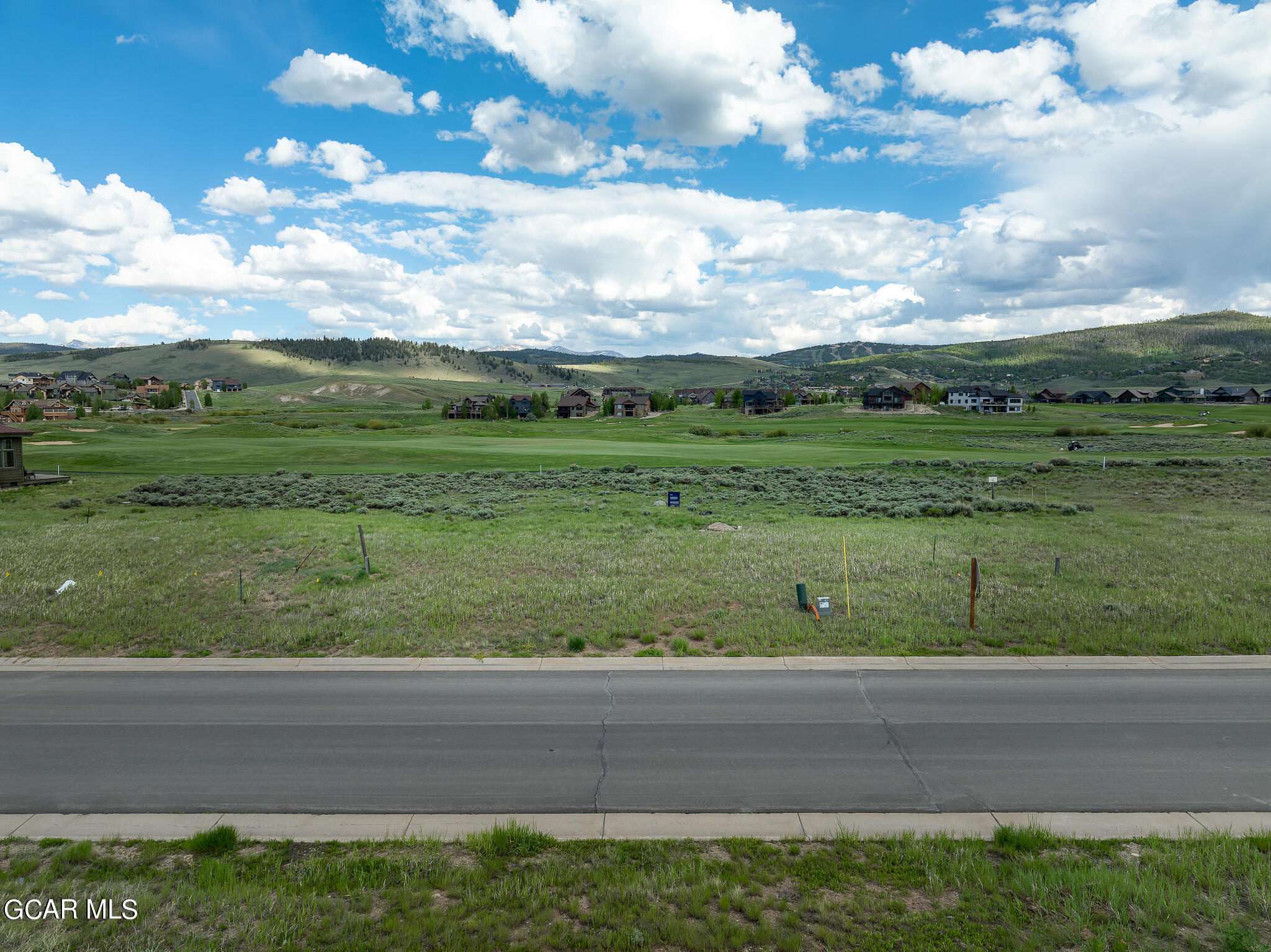1521 Wildhorse Drive