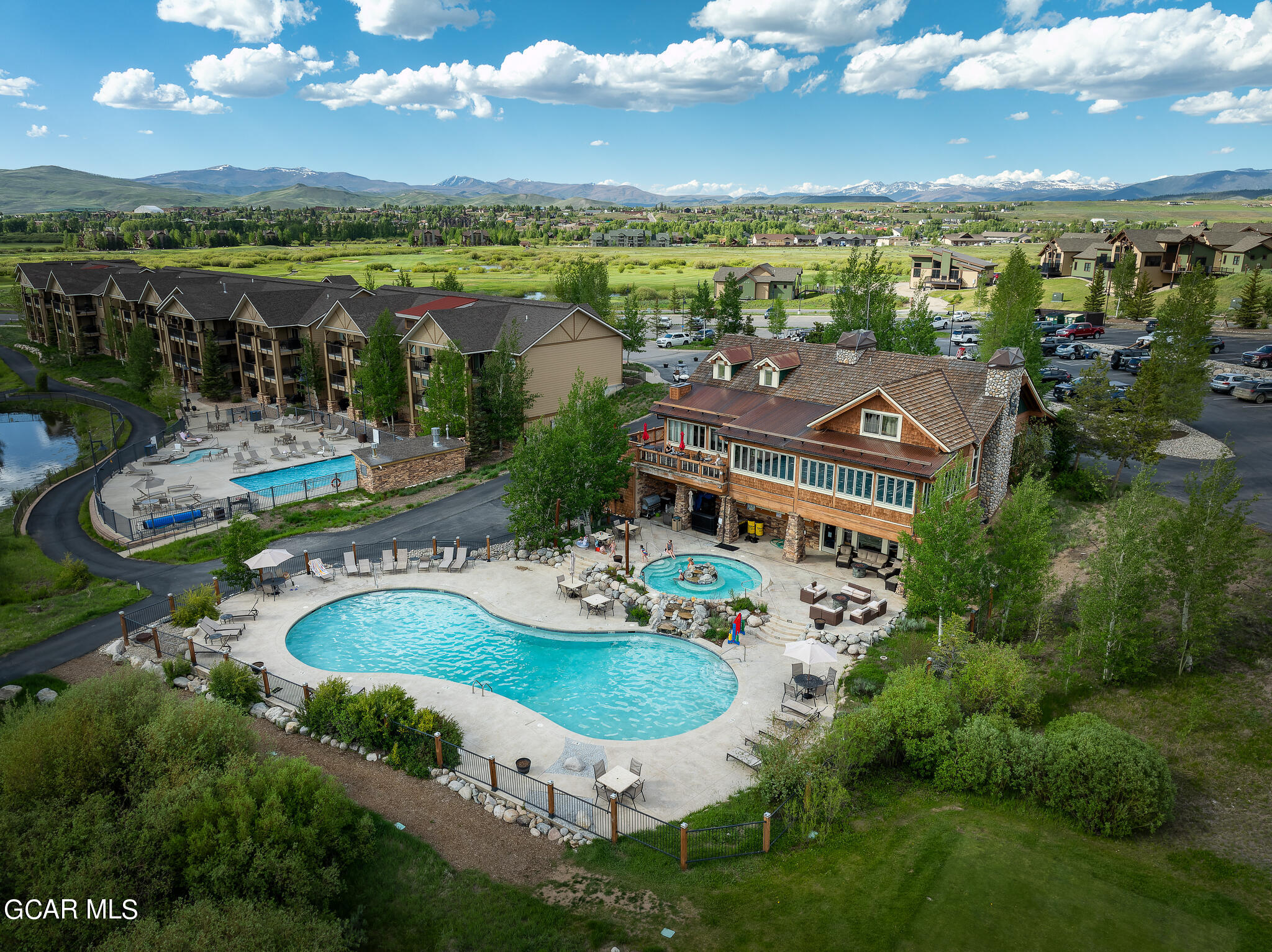 1521 Wildhorse Drive