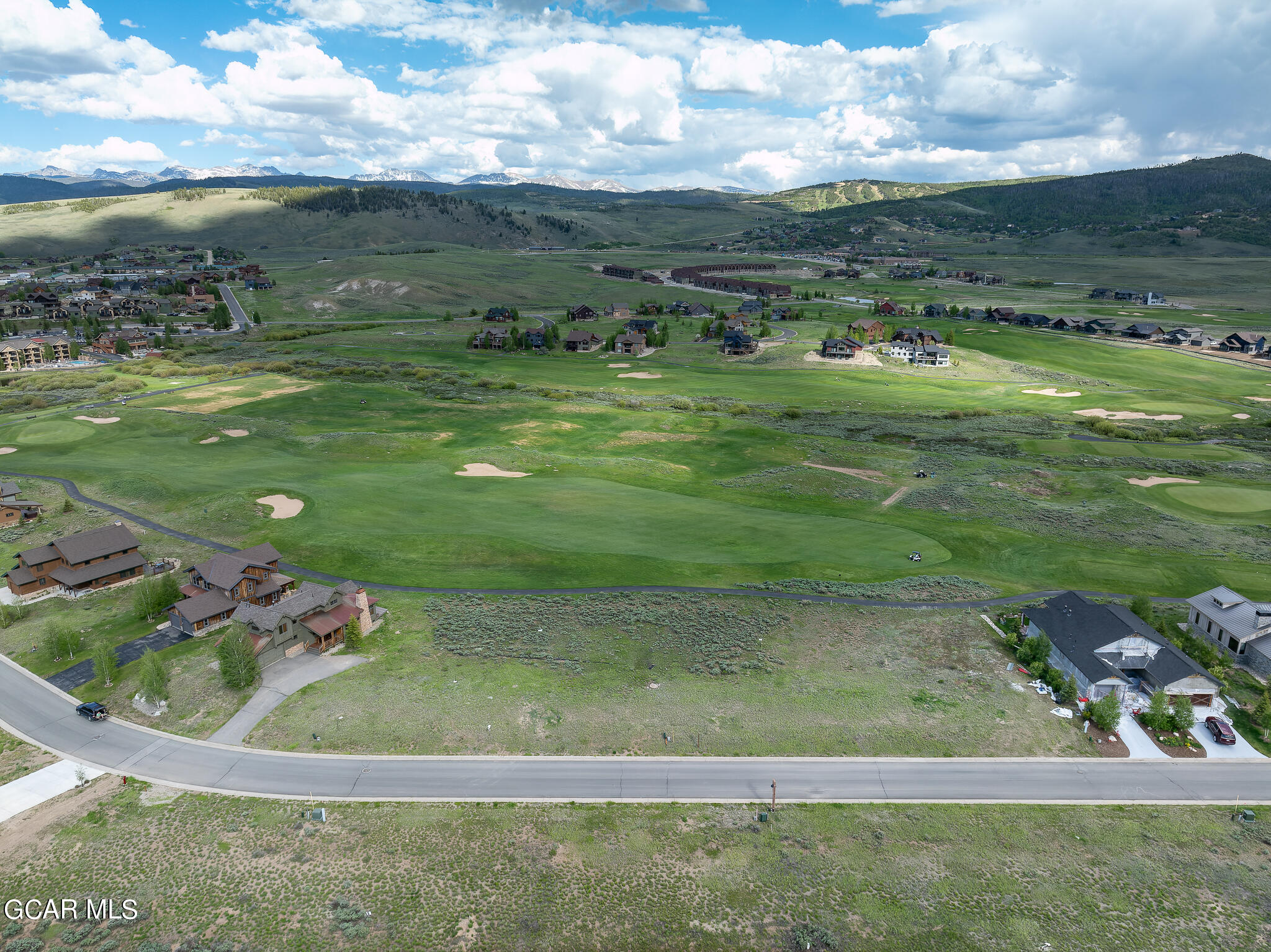 1521 Wildhorse Drive