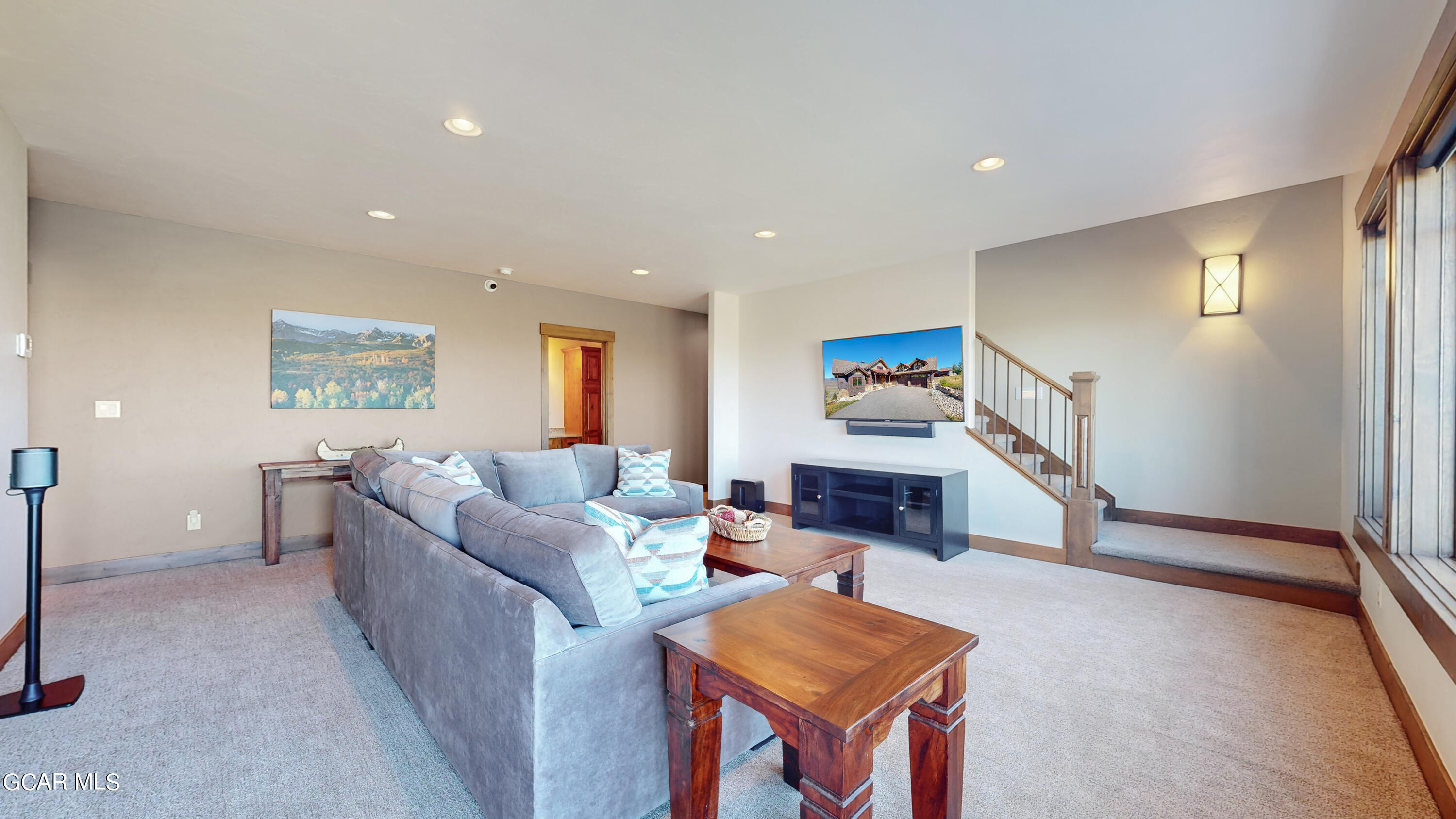 995 Shoshoni Lane