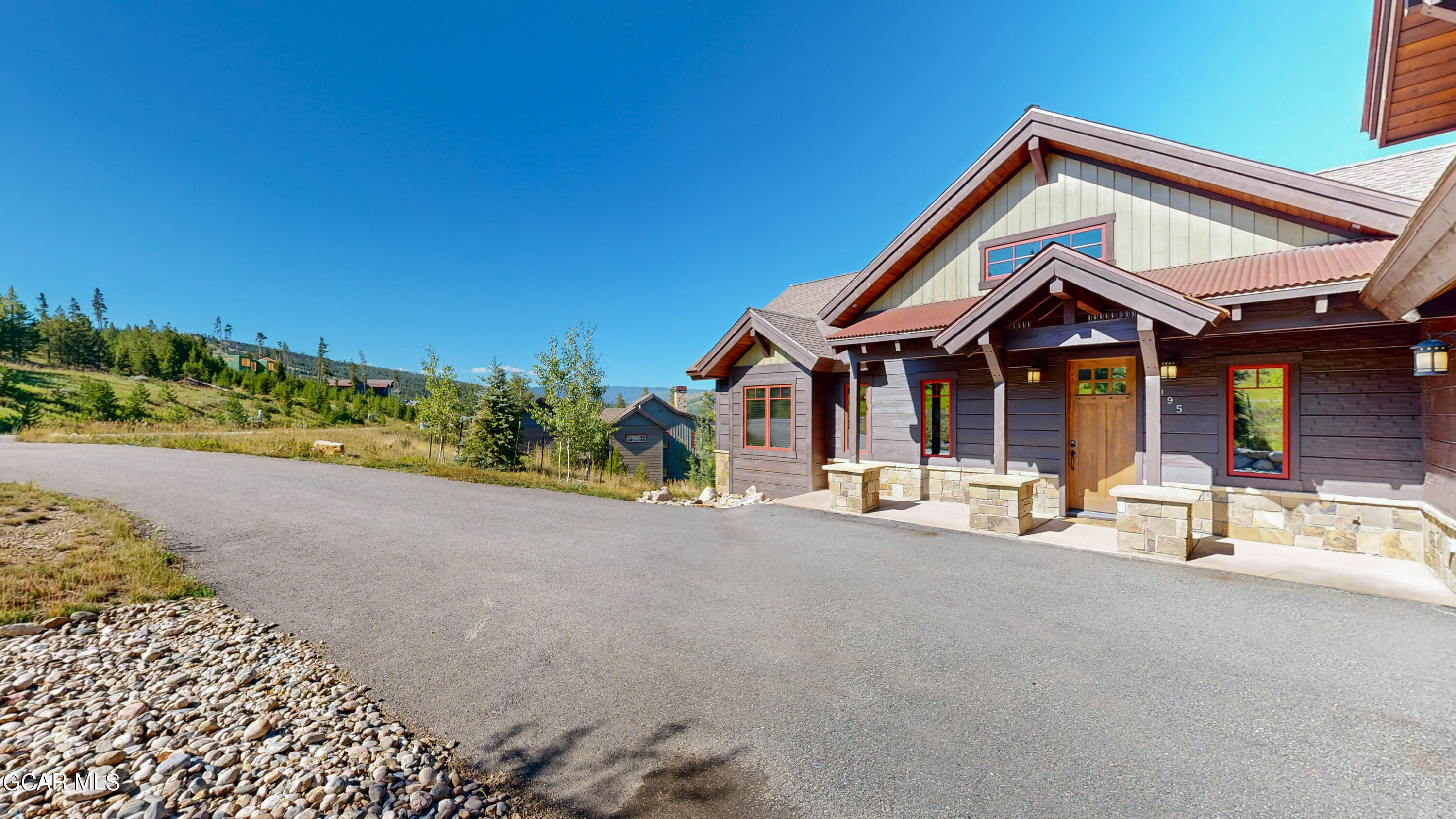 995 Shoshoni Lane
