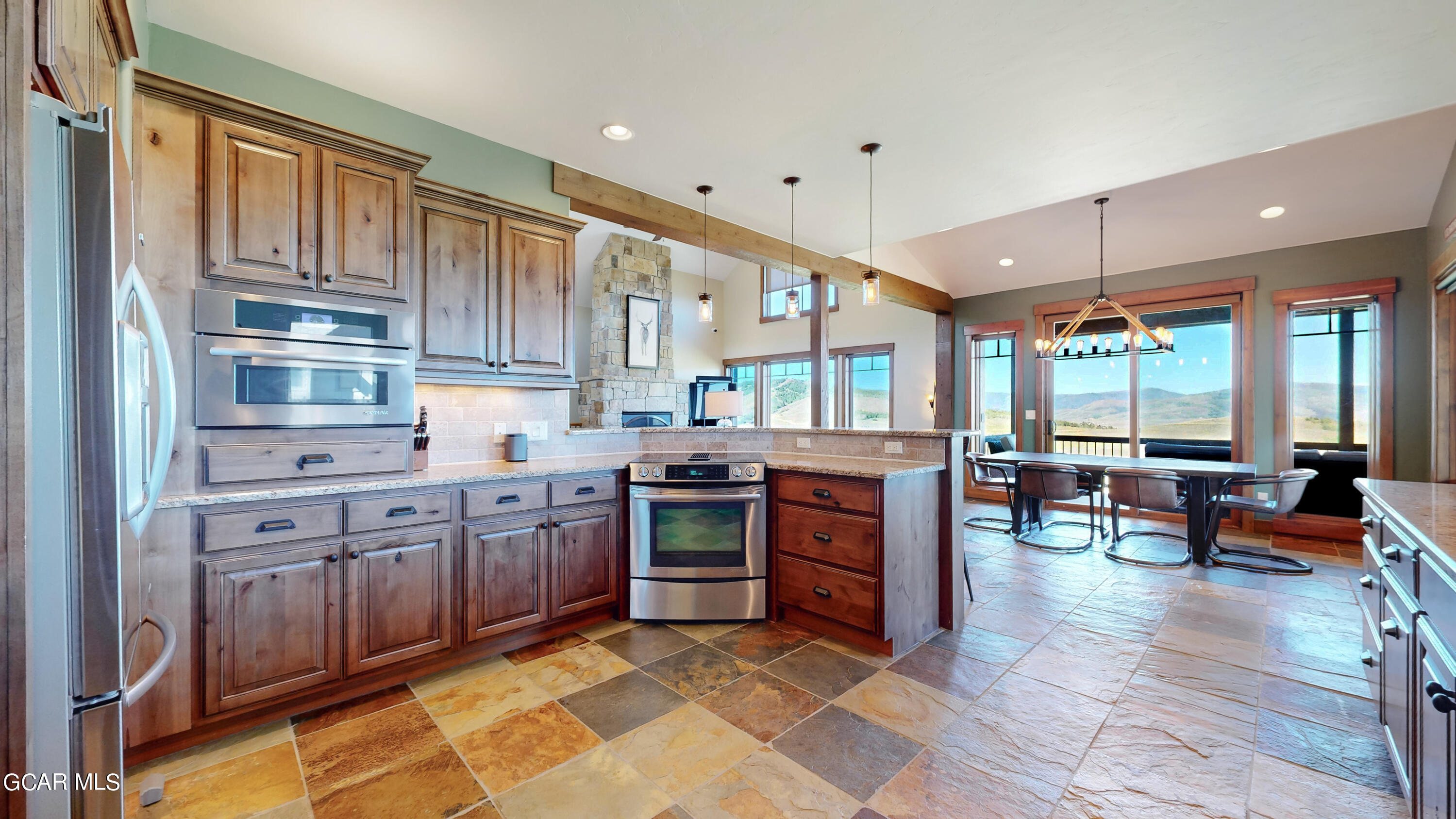 995 Shoshoni Lane