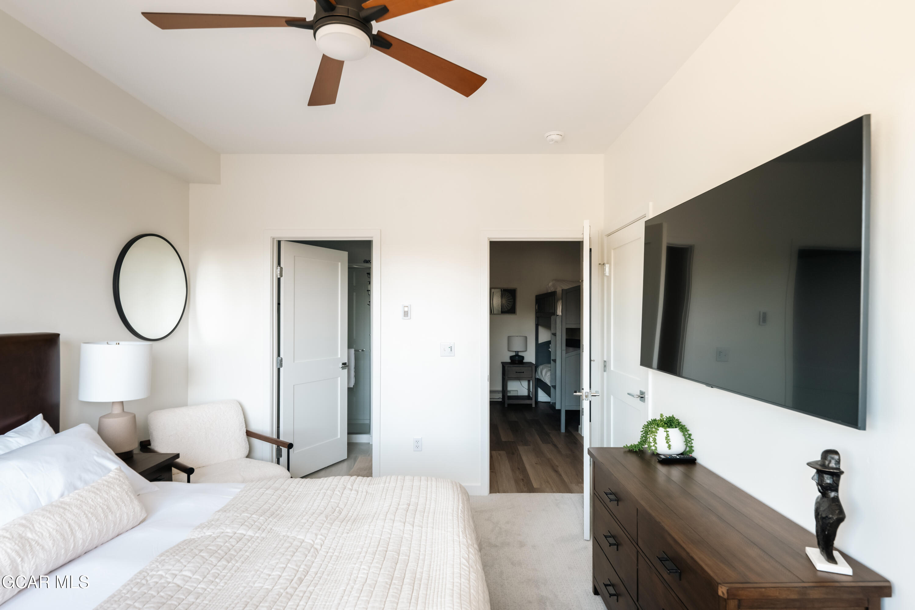 261 West Meadow Mile 3