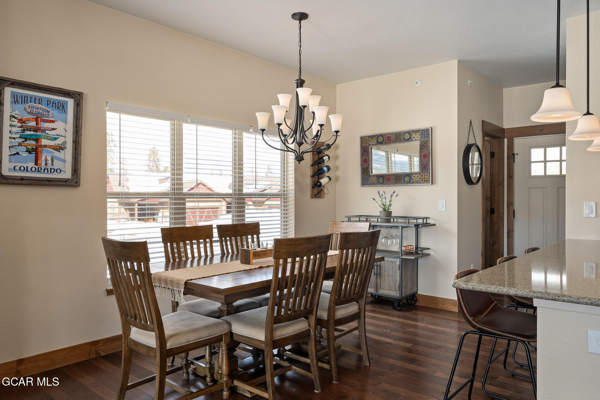 138 LOOKOUT POINT