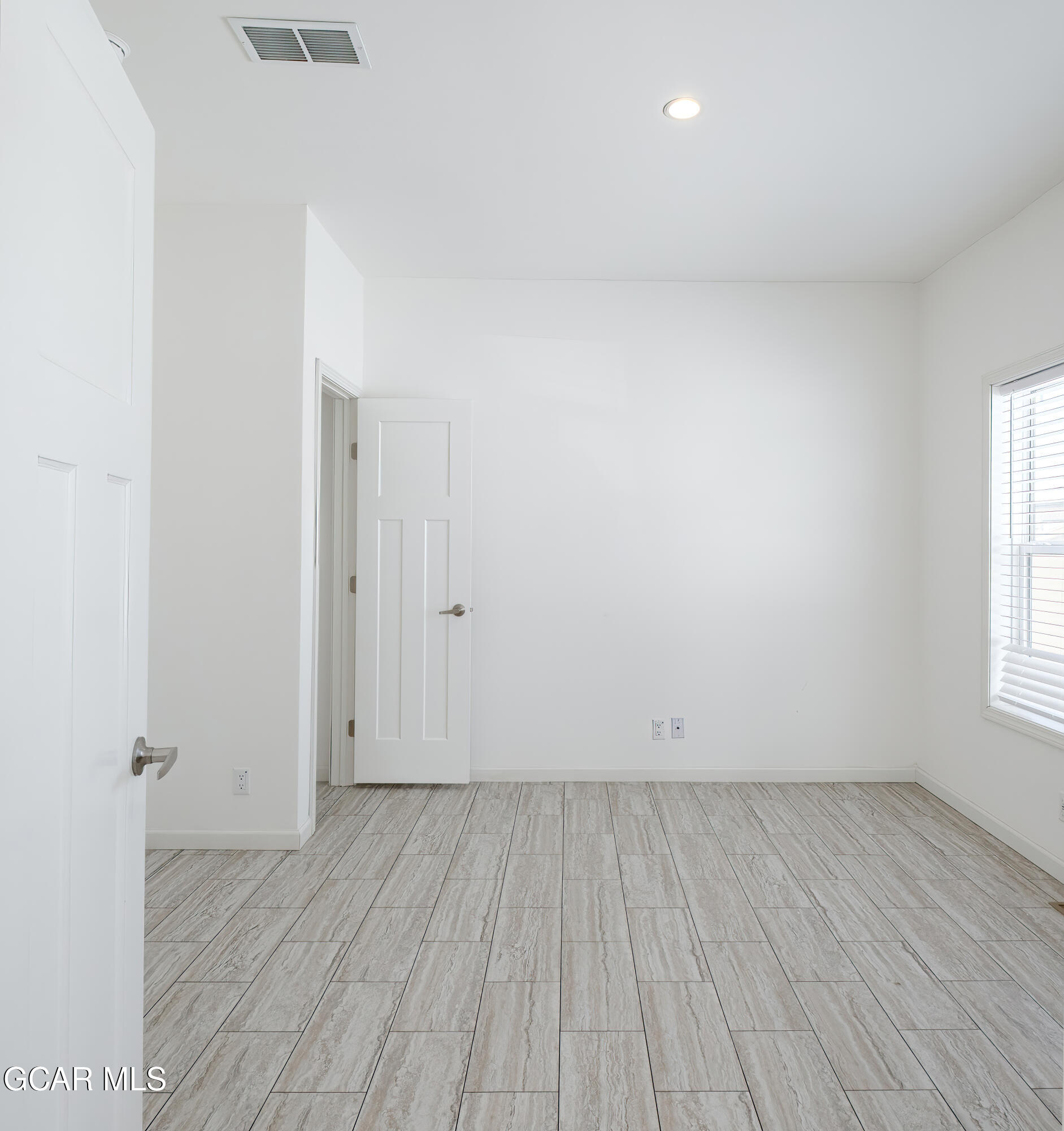 551 Summit Trail 22