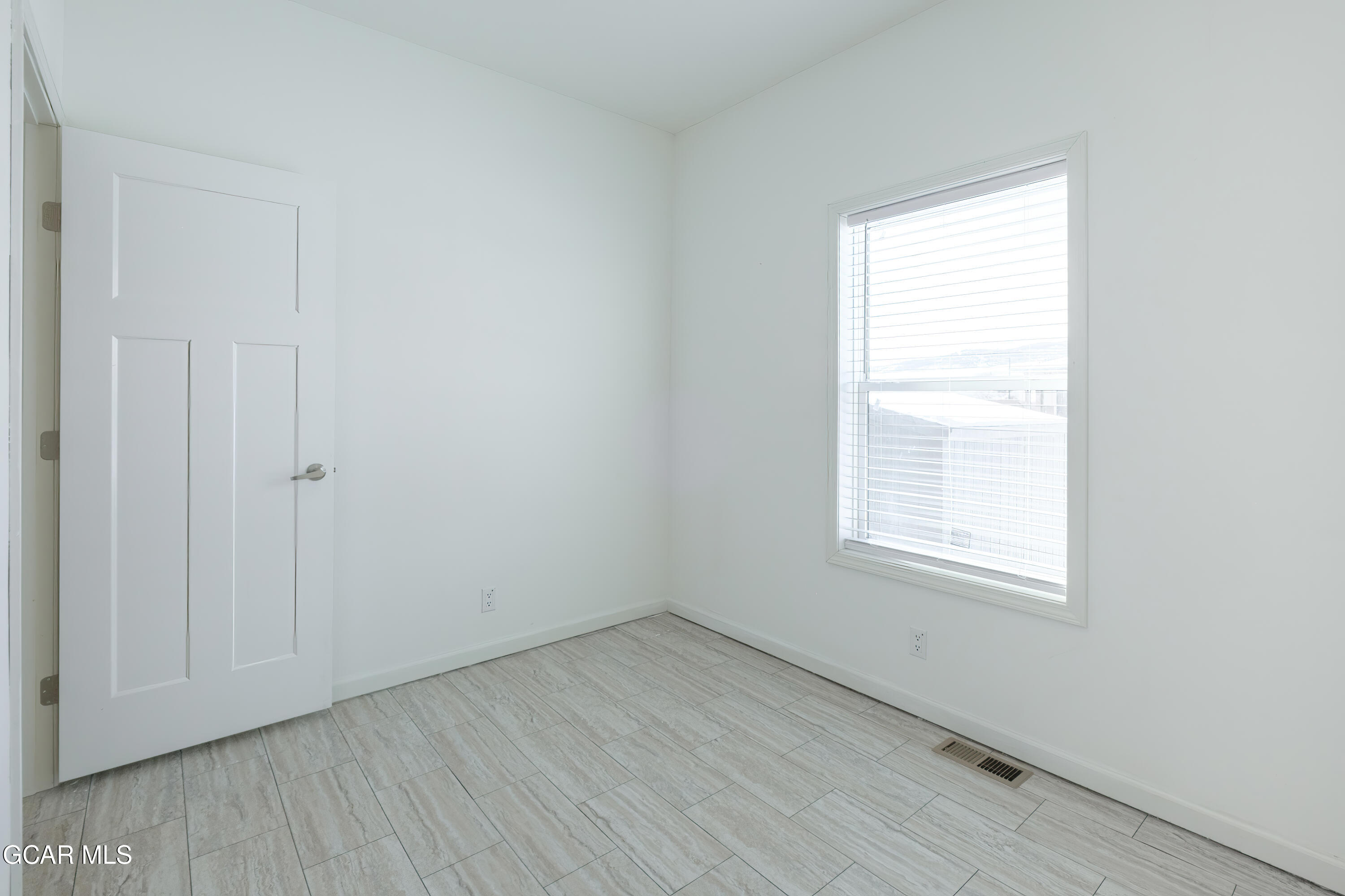 551 Summit Trail 22