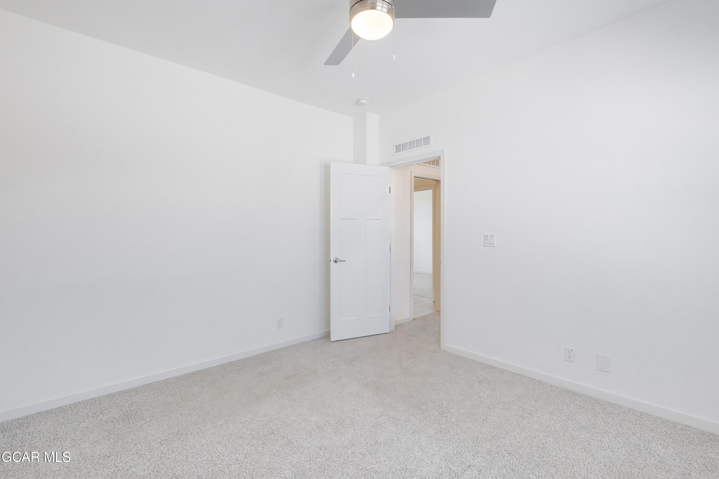 551 Summit Trail 22