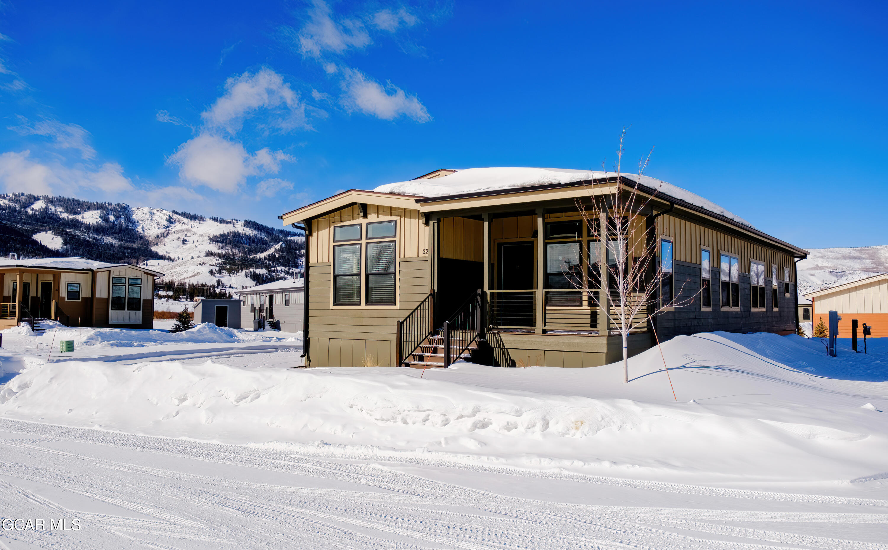551 Summit Trail 22