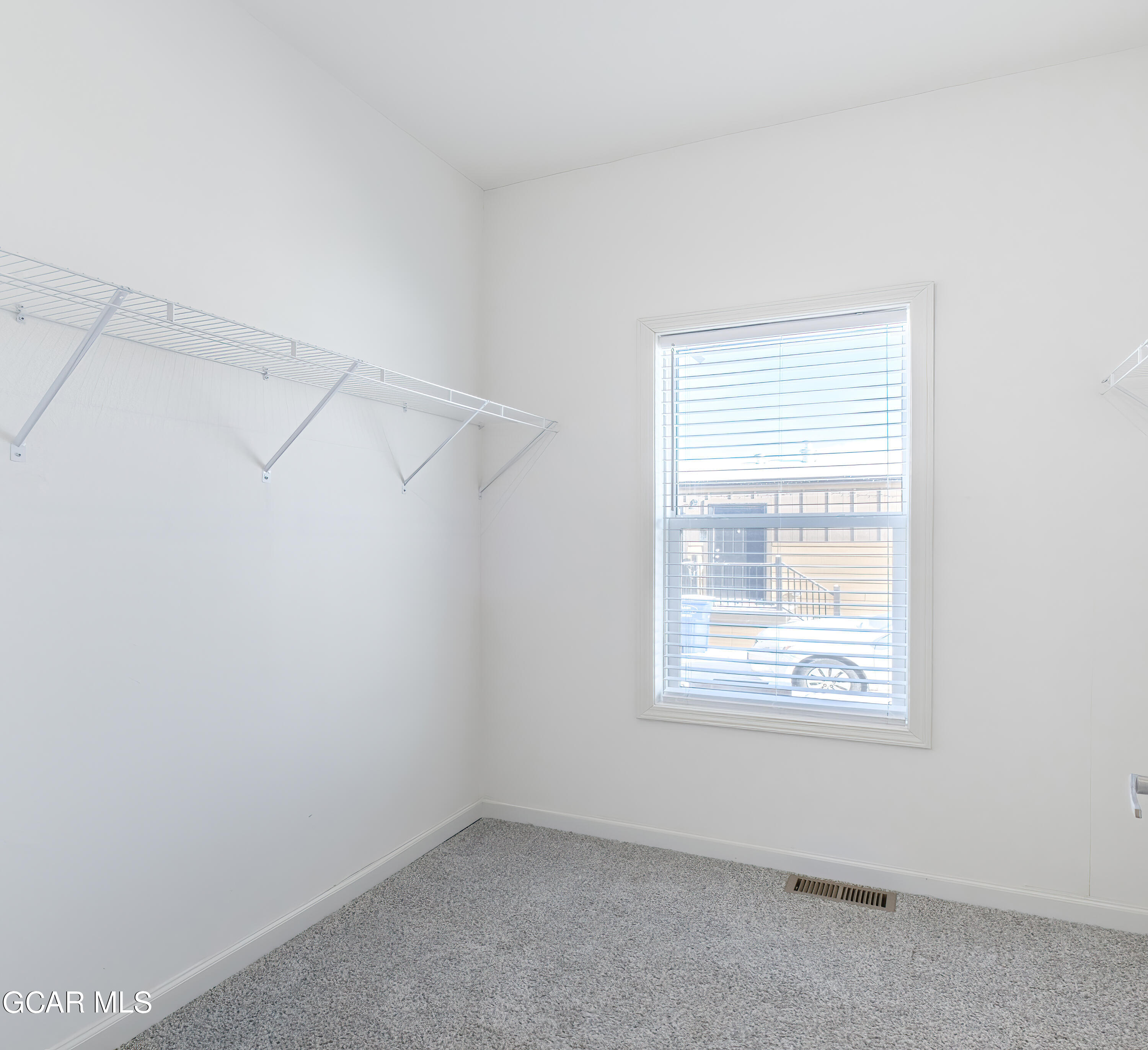 551 Summit Trail 22