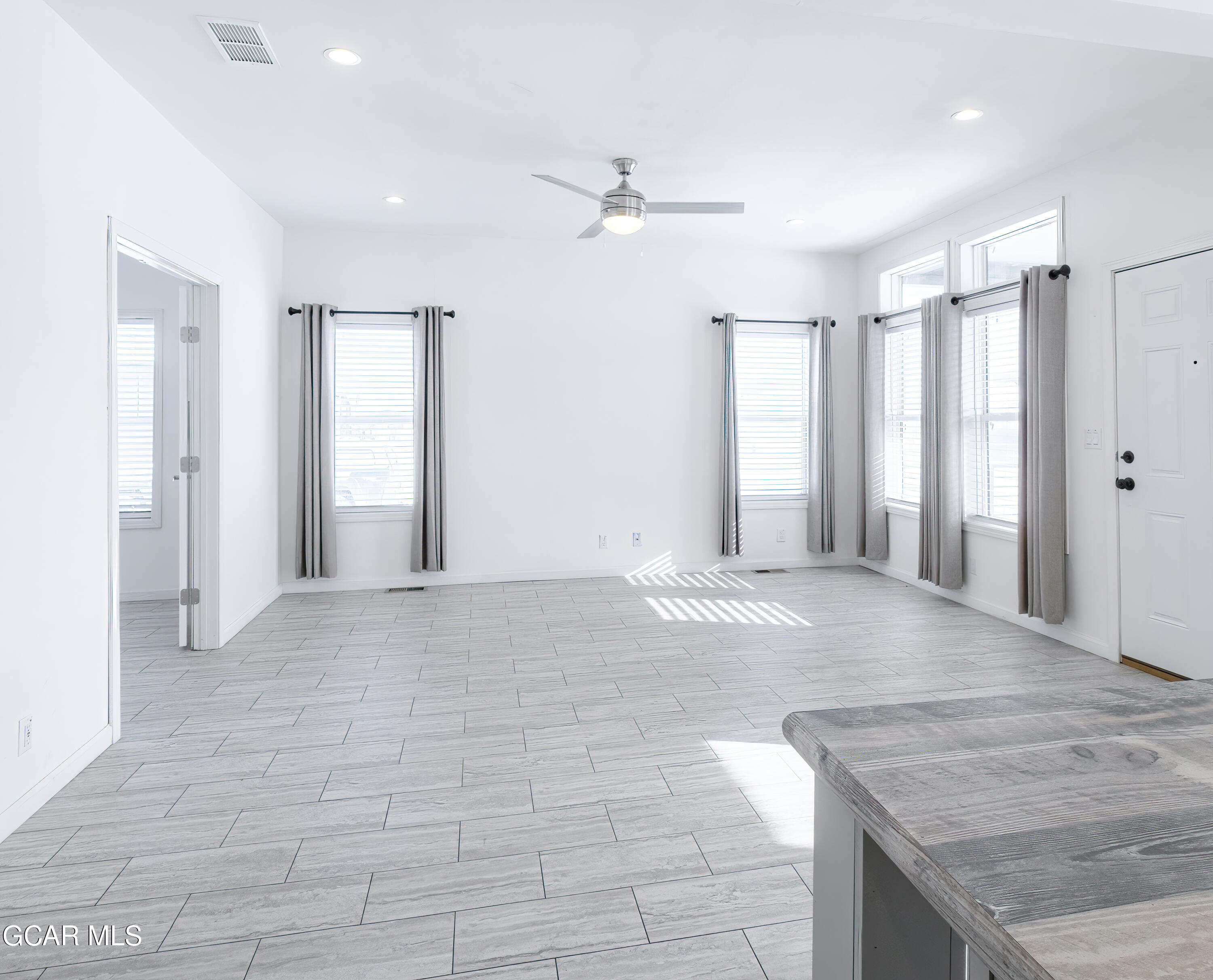 551 Summit Trail 22