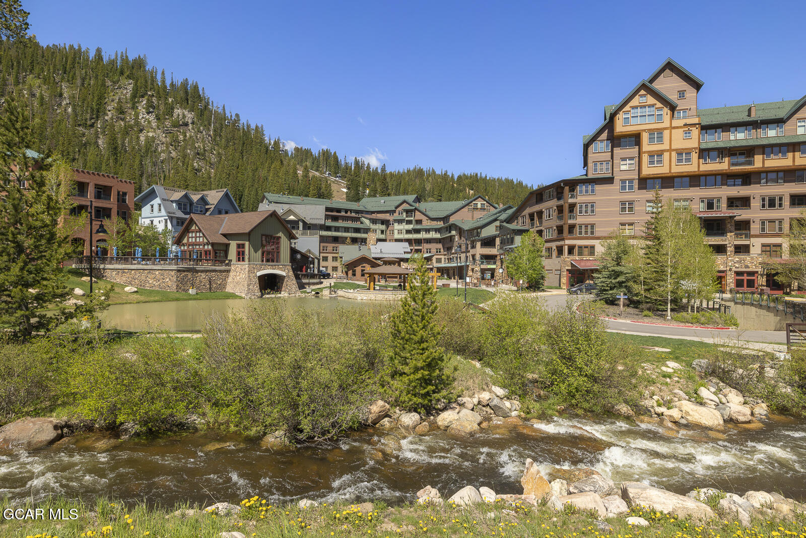 670 Winter Park Drive Unit: 3413