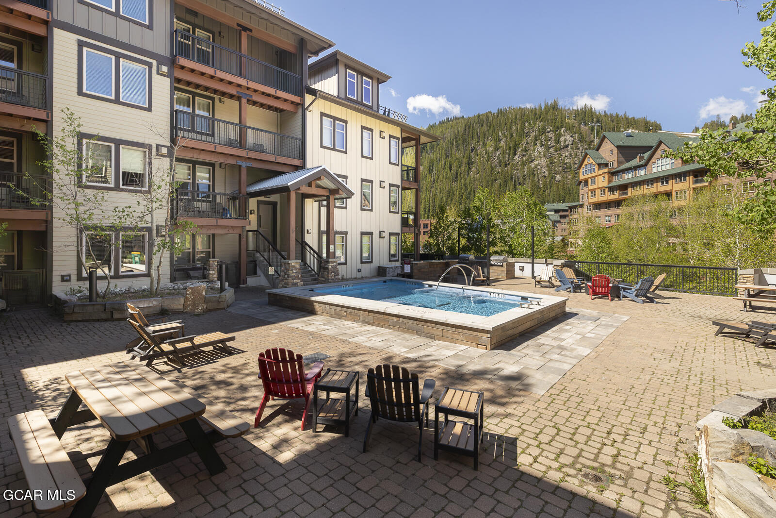 670 Winter Park Drive Unit: 3413