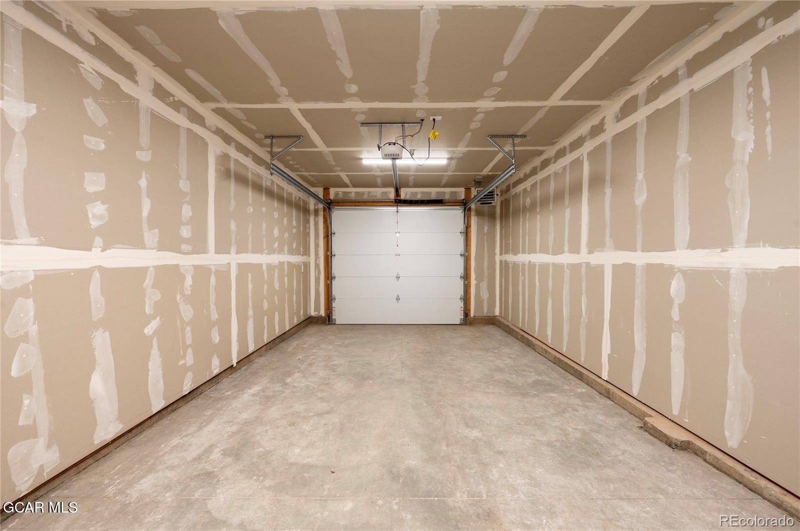 261 West Meadow Mile 4