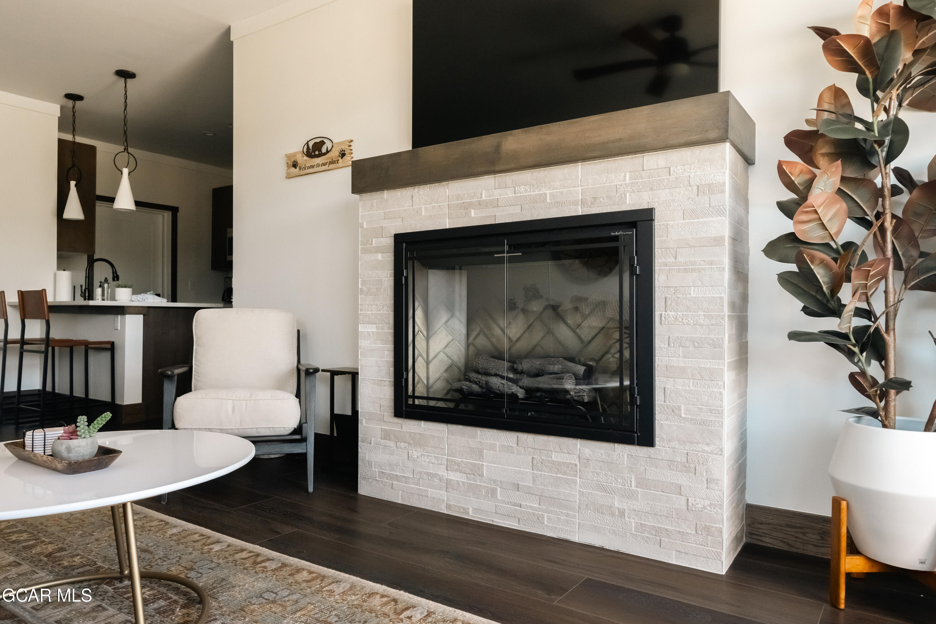 261 West Meadow Mile 4