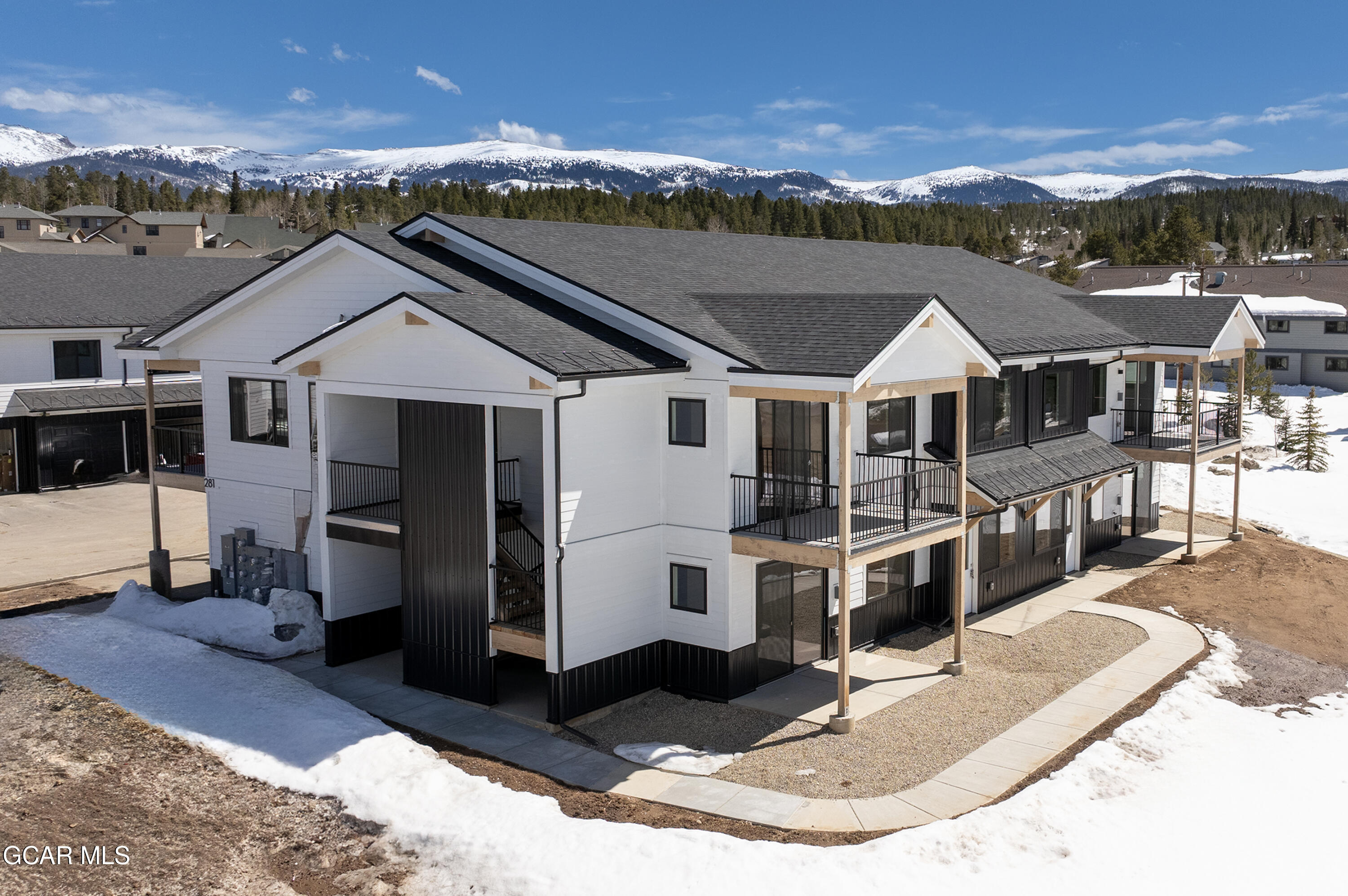 261 West Meadow Mile 4