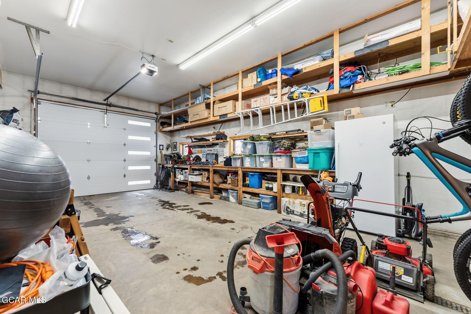 1791 &1793 Meadow Ln