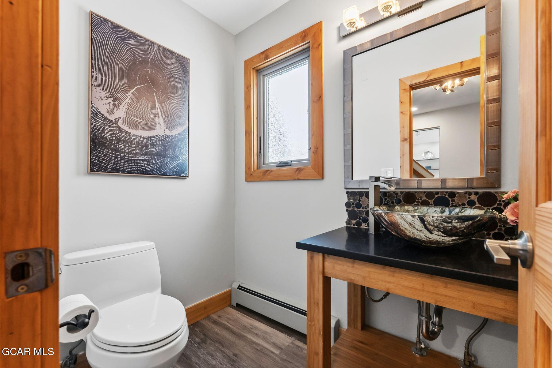 1791 &1793 Meadow Ln