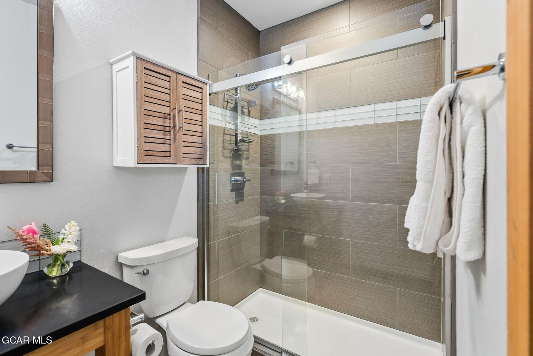 1791 &1793 Meadow Ln