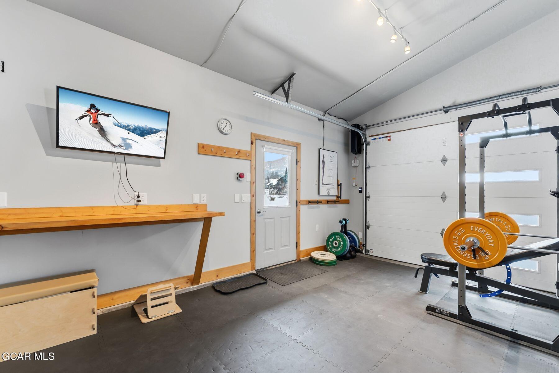 1791 &1793 Meadow Ln